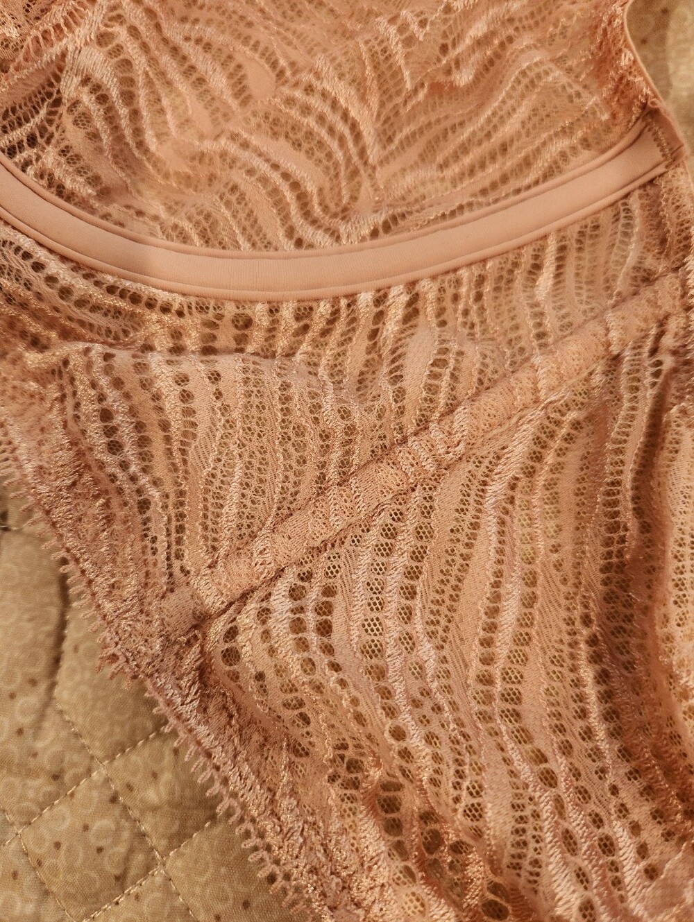 New Victoria's Secret Bra - Picture 3 of 7